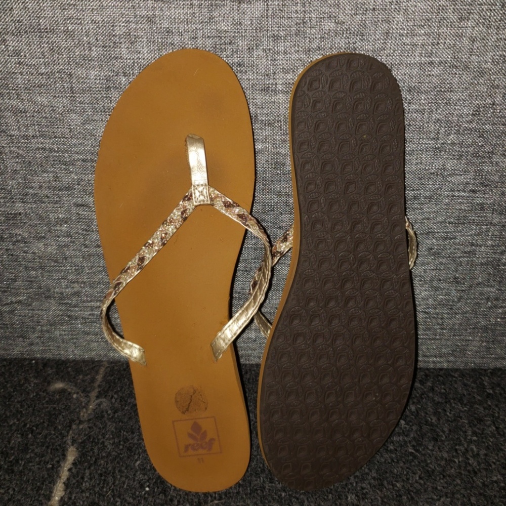 Flip flops